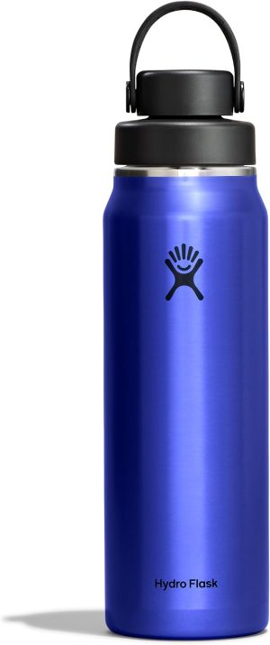 Hydro Flask Lightweight Wide Flex Chug Cap - Insulated Stainless Steel Water Bottle 32 Oz Sapphire Blue